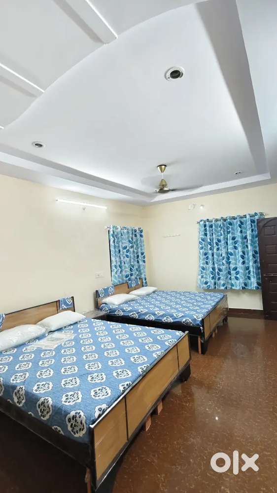 Fully furnished 2BHK available for rent in Begumpet