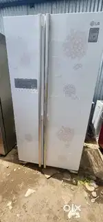 Lg big fridge side by side flower design 550lit