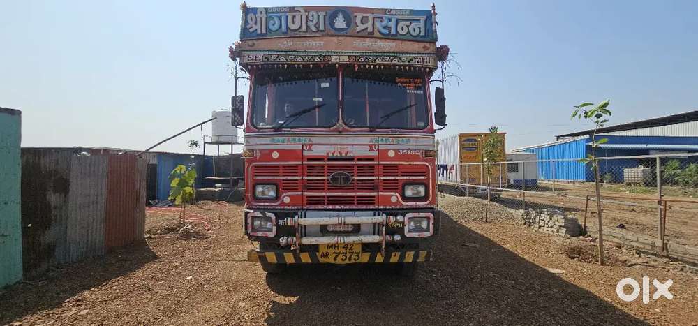 Tata 3518 25 Ton Truck 12 Tyre