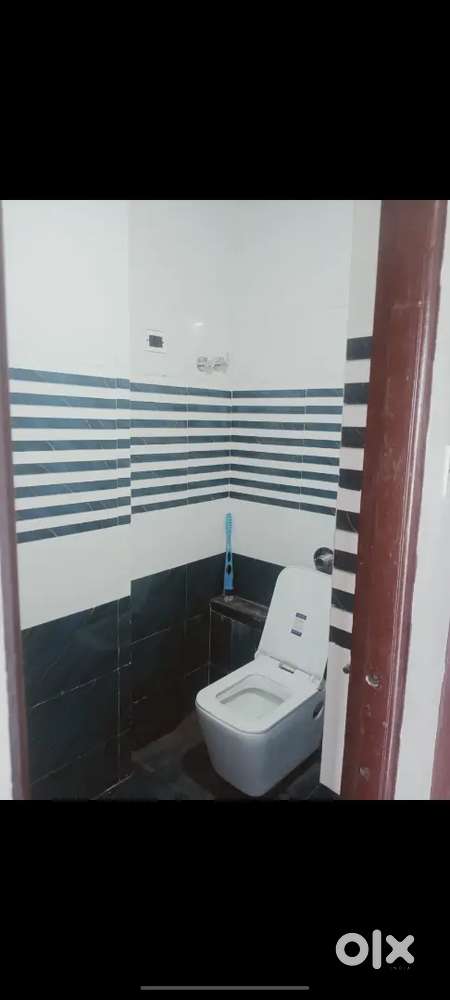 2 BHK independent Floor 2 nd @ 12 / k Rent Dighori Aradhna nagar