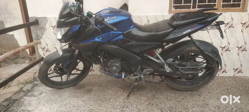 Bajaj ns 160cc 35000 chil hui h  dimand 55000 h