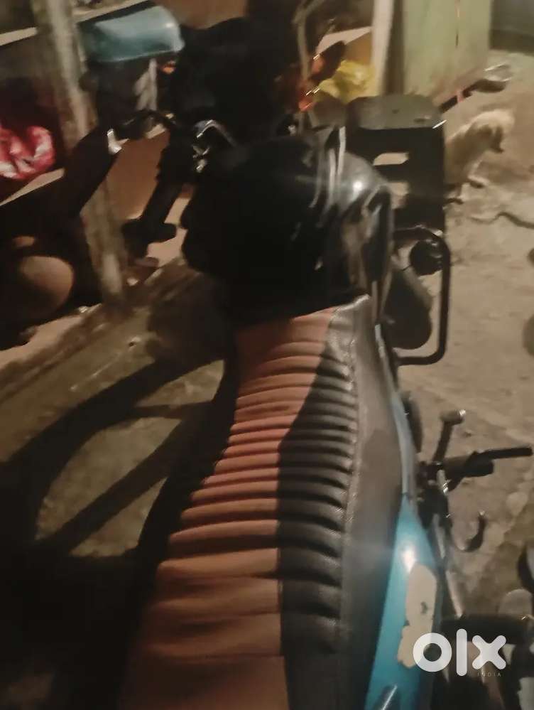 One hand condition normol