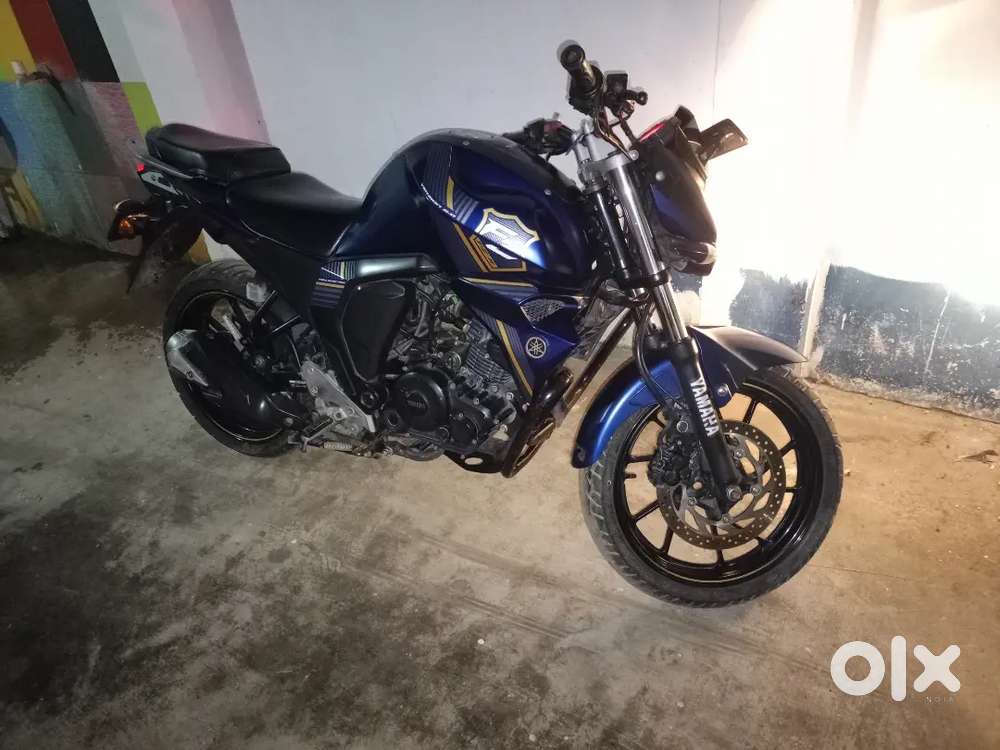 Fzs version 2 new condition ek bhe scratch nhi hi