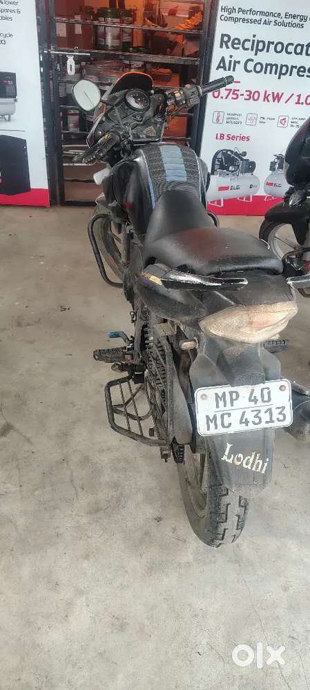 Apache RTR 160  price 24000 only