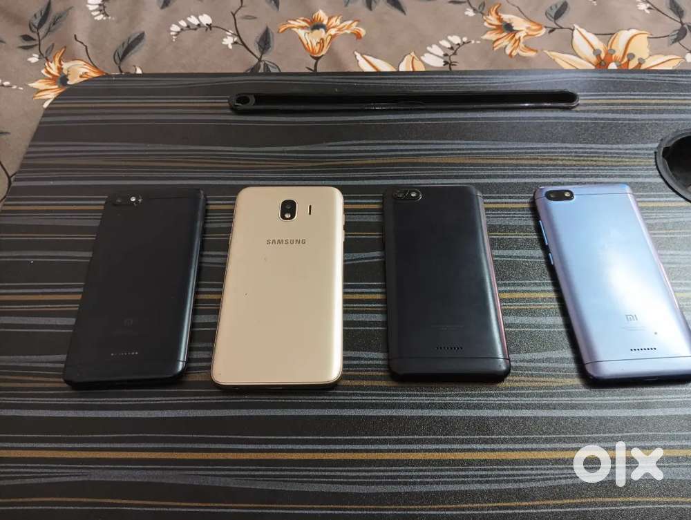 3 MI 6a 32 gb  and Samsung galaxy j4 16 gb