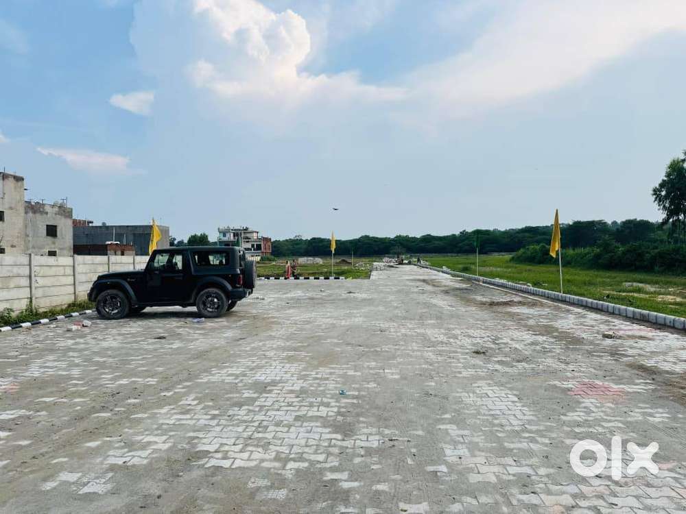 सुरक्षित भविष्य की नींव यहीं SKYGREENS - PRE Launch Plots at Derabassi