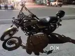 Bajaj Avenger 220 Cruise Golden Color