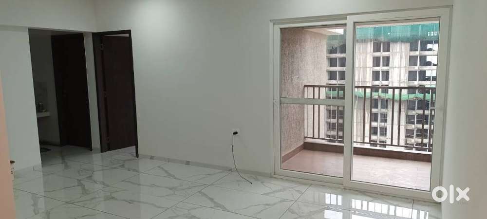 A brand-new premium flat, unfurnished and amenity-facing, offeringbell