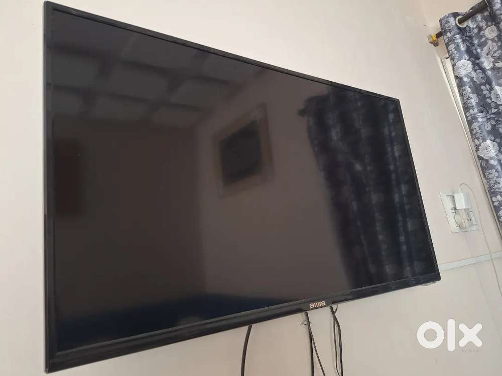 Aiwa Smart LED TV 40 Inch, Superb Condition, Low Price with wall mount