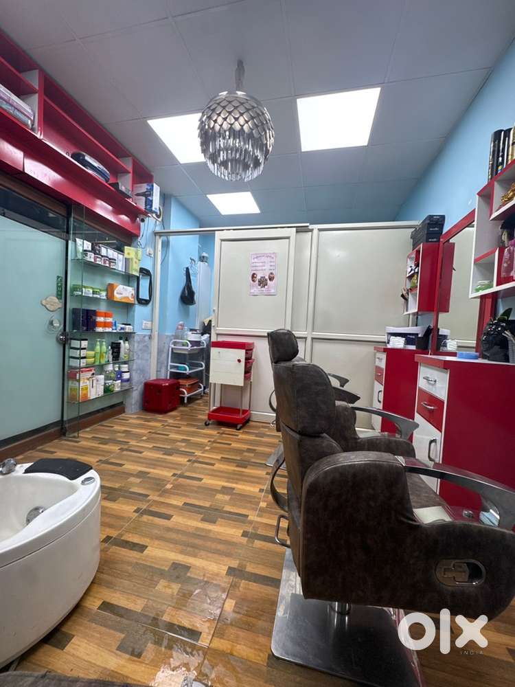 Saloon for sale