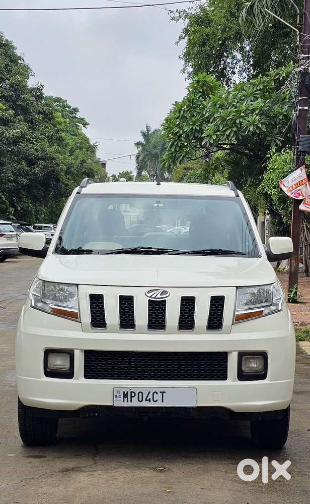 Mahindra TUV 300 T6, 2017, Diesel
