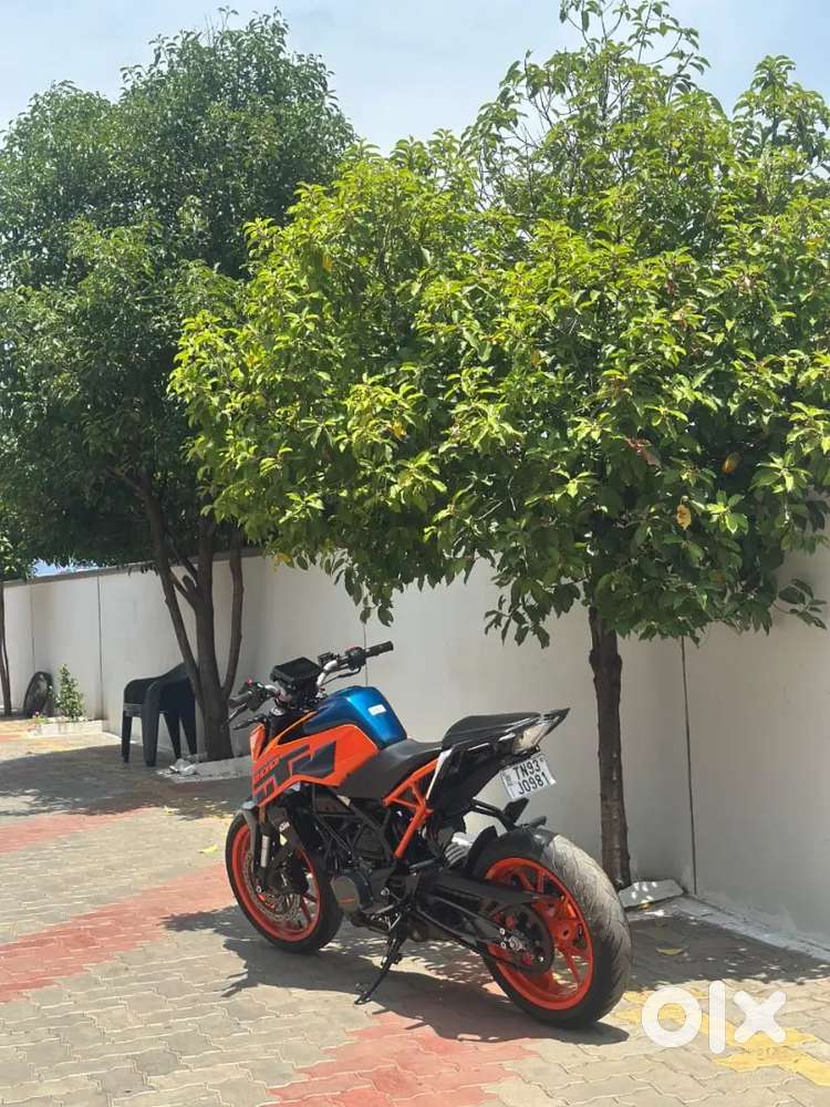 KTM DUKE 200