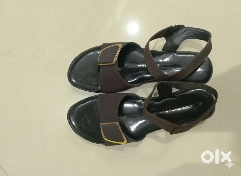 New comfortable sandle for daily wear deal only for today