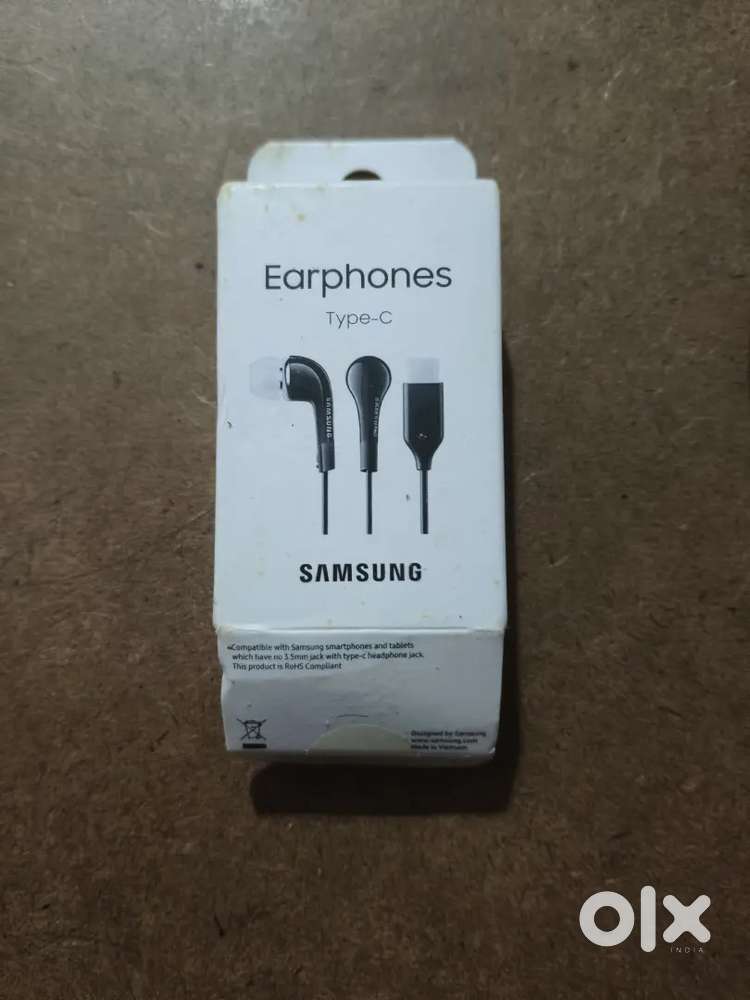 Samsung type c wired earphones