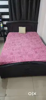 Bed with sleep well mattress moving out sell