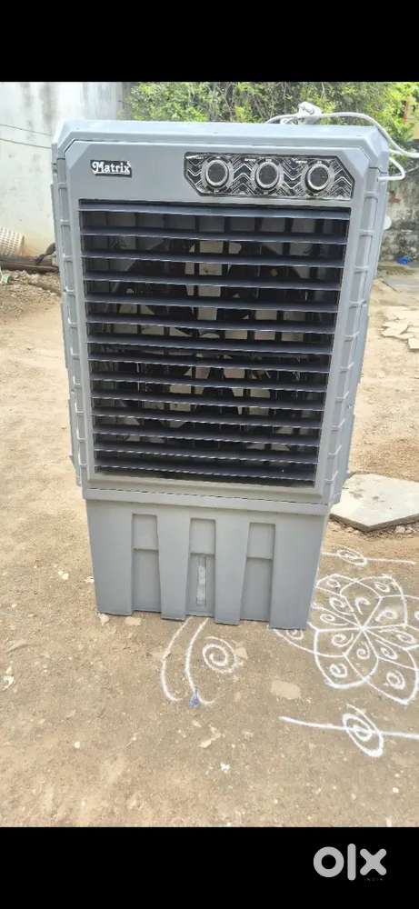Cooler for sale high speed 1 month used
