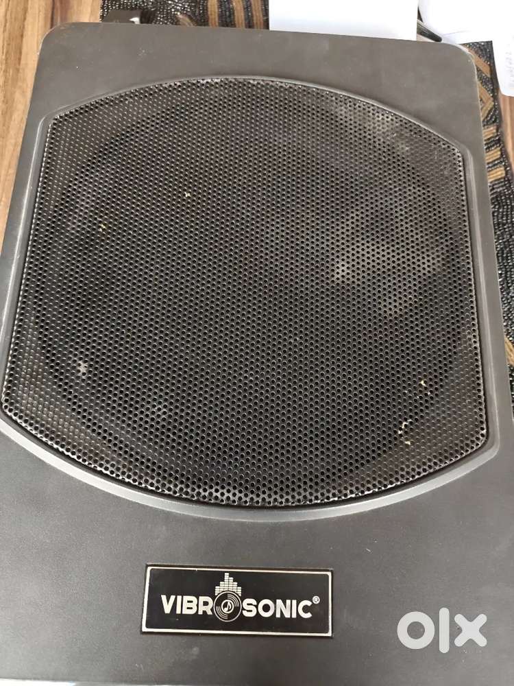 Underseat car subwoofer