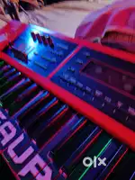 Roland XPS 30 keyboard with atechi Good condition no scratches