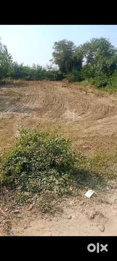 Shahjahanpur tu Shahabad highway per 45 Bai 170