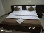 NO BROKERAGE 500+ Luxury Boys PGs with meals & amenities in Noida!