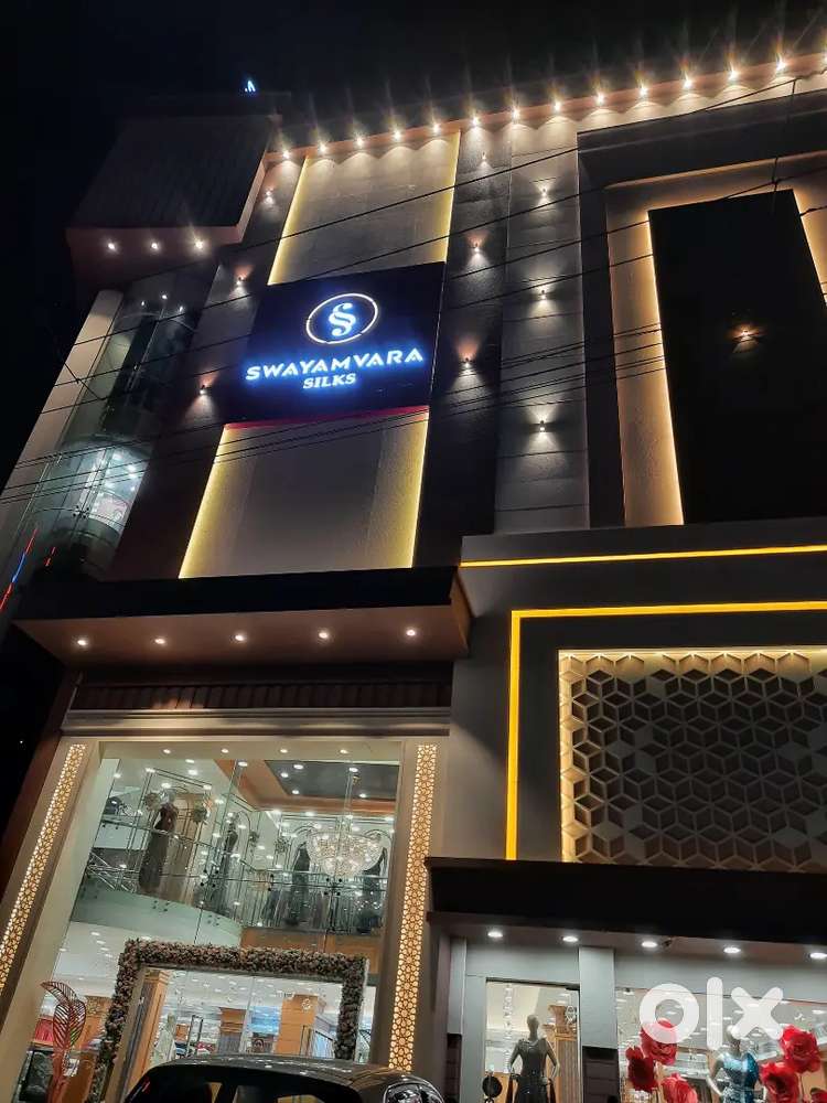 HIRING FEMALE  STAFF FOR NEW SHOWROOM