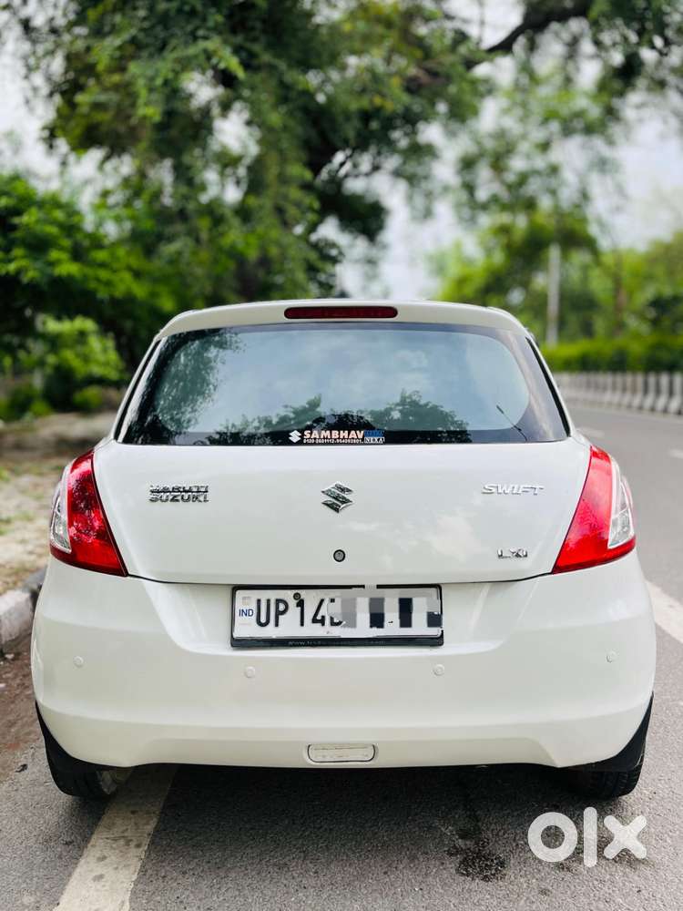 Maruti Suzuki Swift LXI Optional-O, 2017, CNG & Hybrids