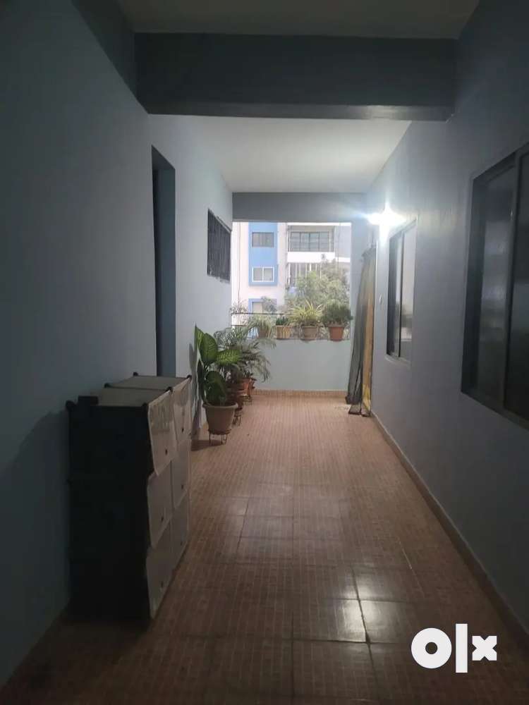 3.5 BHK Semi furnished ready to occupy gated community apartment