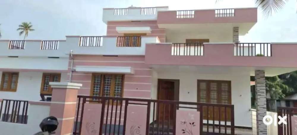 ചേർത്തല കോടതി കവല 65 ലക്ഷം രൂപ  3 BHK