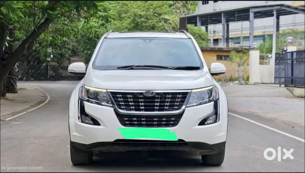 Mahindra XUV500 2019