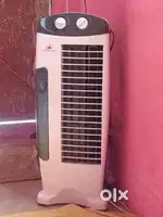 8 month  old tower fan good condition