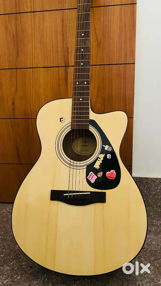 Yamaha FS80C (Acoustic) guitar