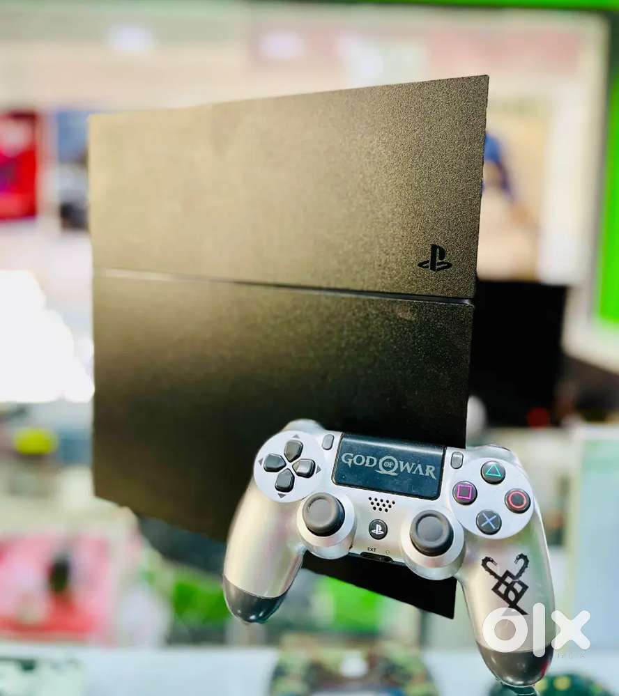 Original PlayStation console and controller