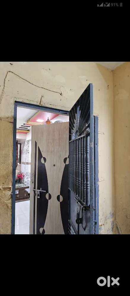 Room no 201 building no 09 jubipark devripada kausa mumbra thane