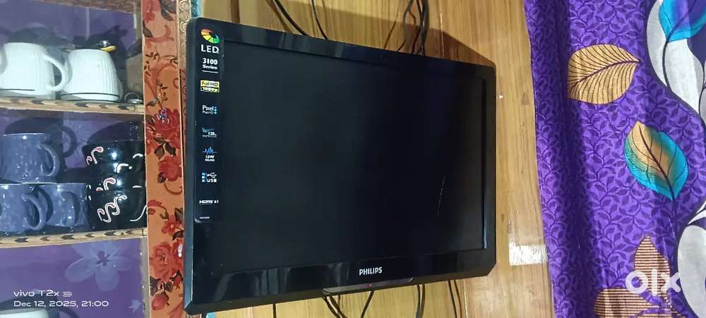 Philips 32 Full HD LED TV – 3100 Series – Perfect Condition