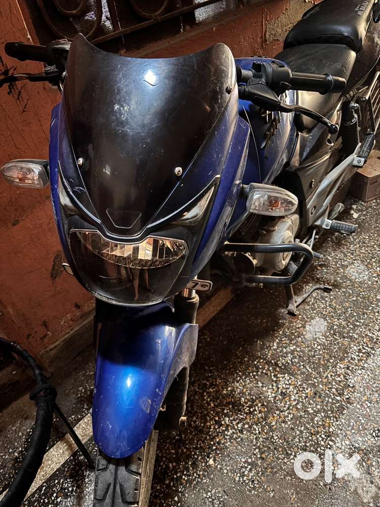 Bajaj Pulser 180