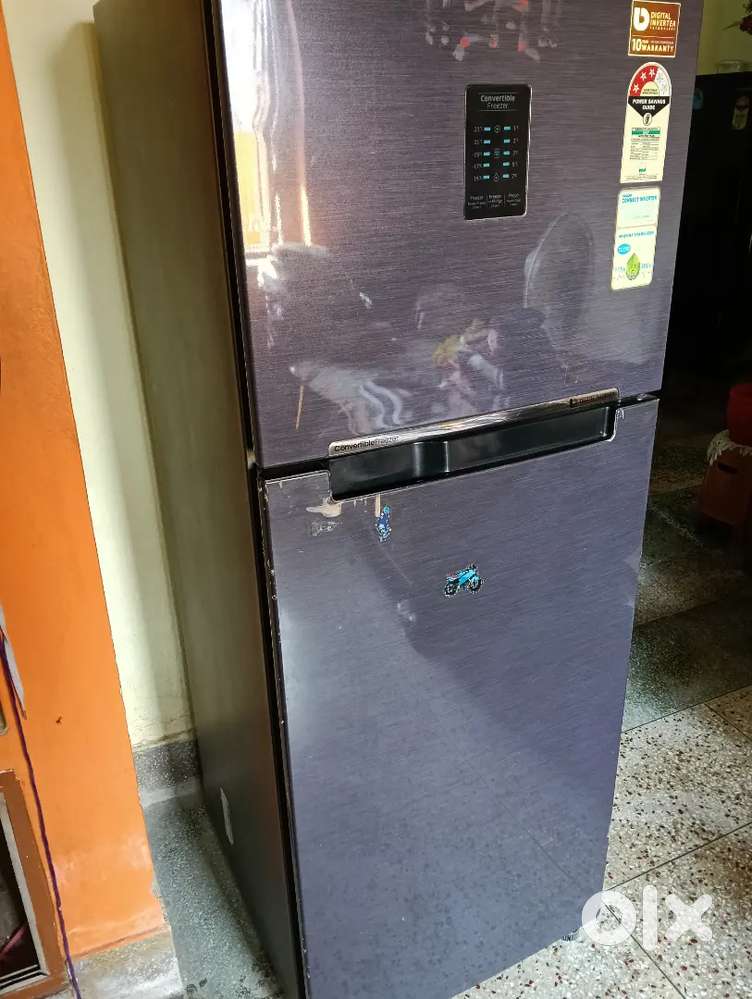 Samsung double door convertible fridge of 236 litre