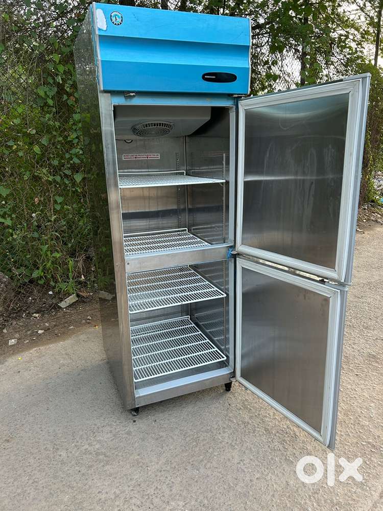 Stainless steel 2-door vertical freezer(air-cooling)