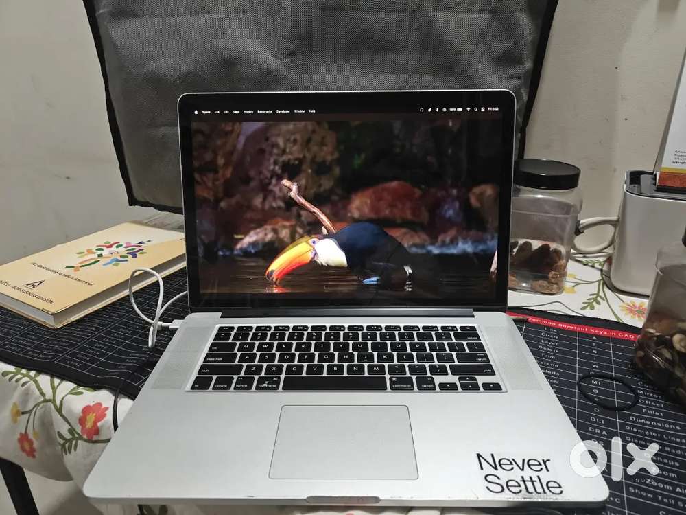 Apple Macbook Pro Retina 15 inch i7/16GB/500gb SSD