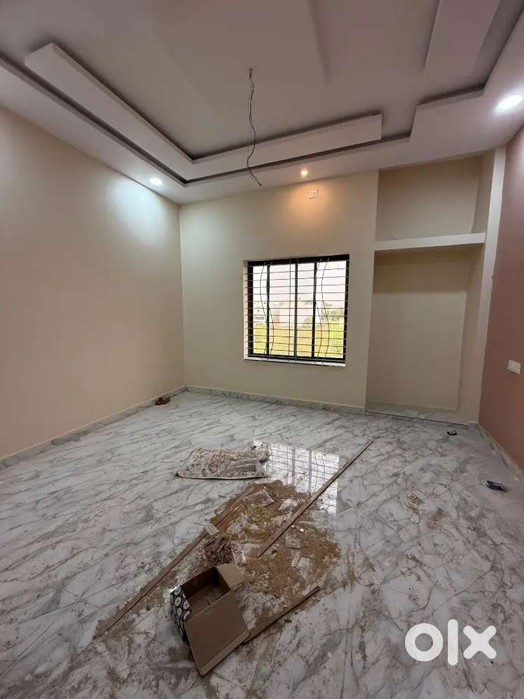 Karamchari nagar durg near railway station se 1 km ki duri par 3 bhk