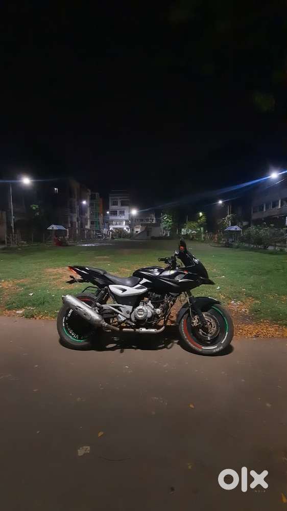 Pulsar 220f DTS-i bs3 fully modified