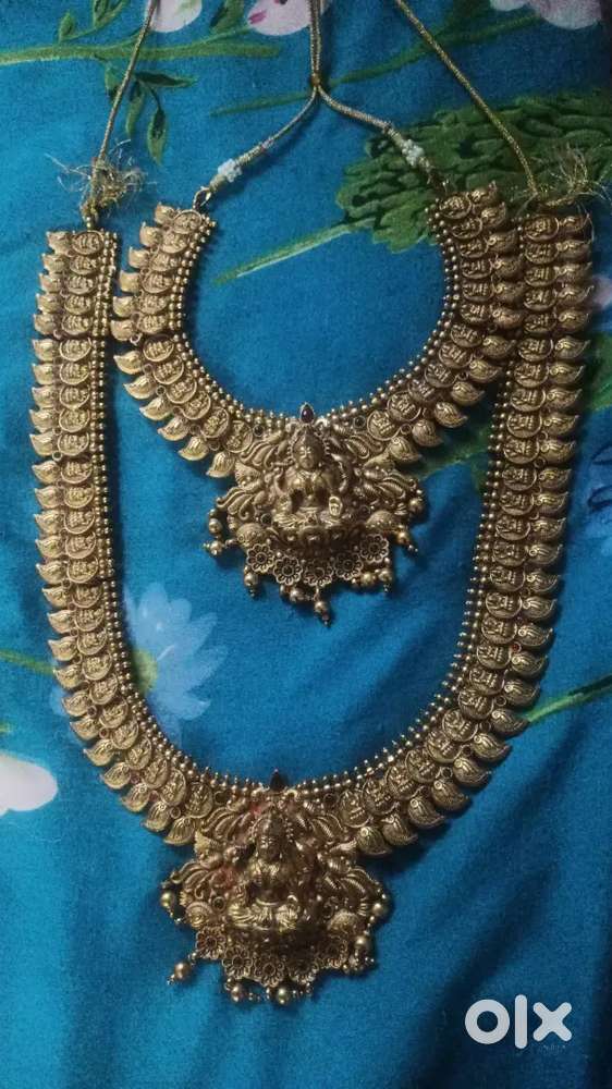 I am selling my marriage jewellery set