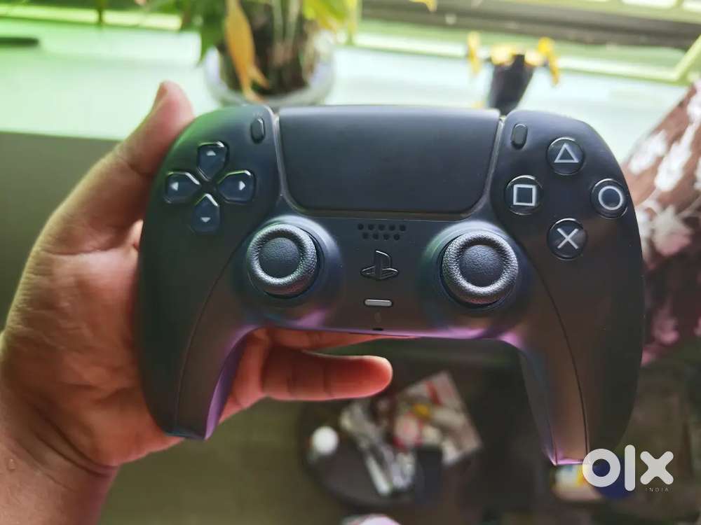 PS 5 CONTROLER (BLACK)