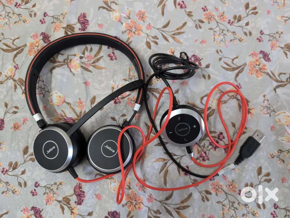 [Wired Headphones] Jabra Evolve 40 MS Wired in almost new condition.