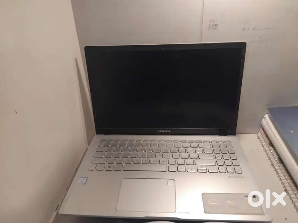 Intel core i3 7020U /graphics card 128mb/