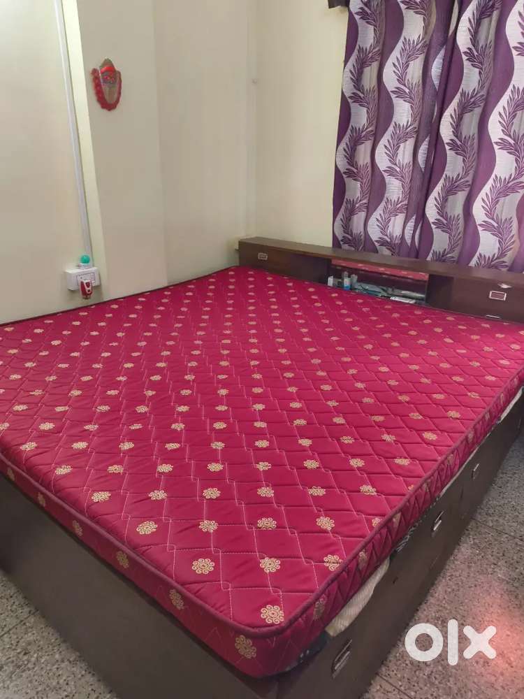 Godrej King size mattress 78/72 inches