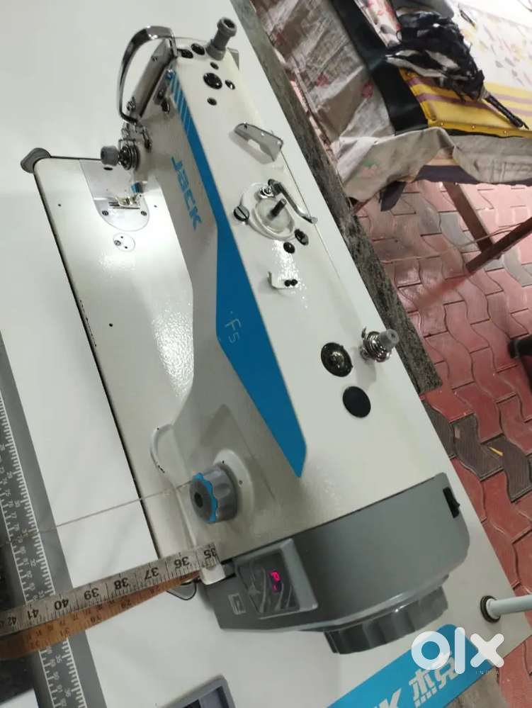 JACK SEWING MACINE F5