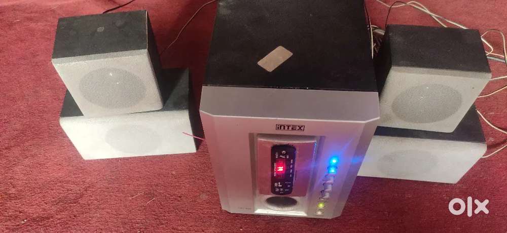 Intex good condition Bluetooth USB FM aux for sale