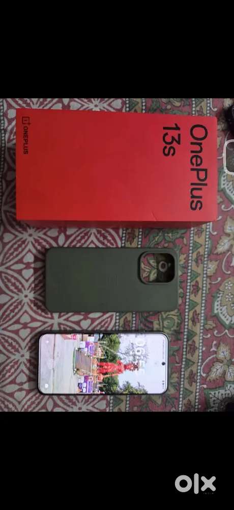 One plus 13 s