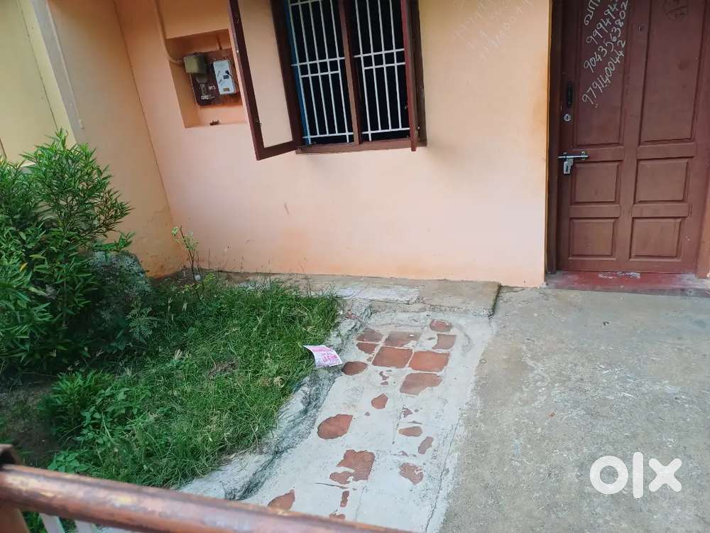 Putheri  1 bed room rental