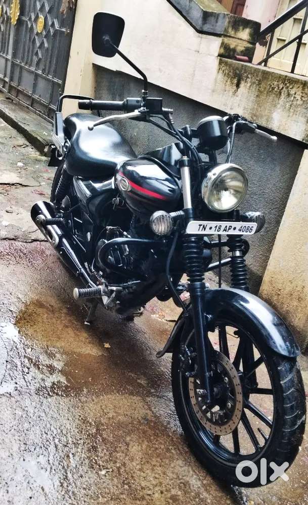 Avanger 220 street 2018 BS4